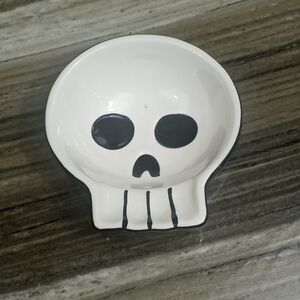 Skull Plate 🦴
